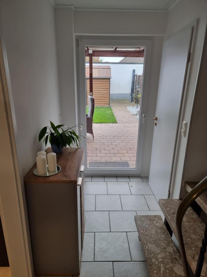 Gaestehaus-Ferienwohnung-Appartement Mit Terrasse - Naehe Kliniken/ Herzzentrum Bad Oeynhausen Exterior foto
